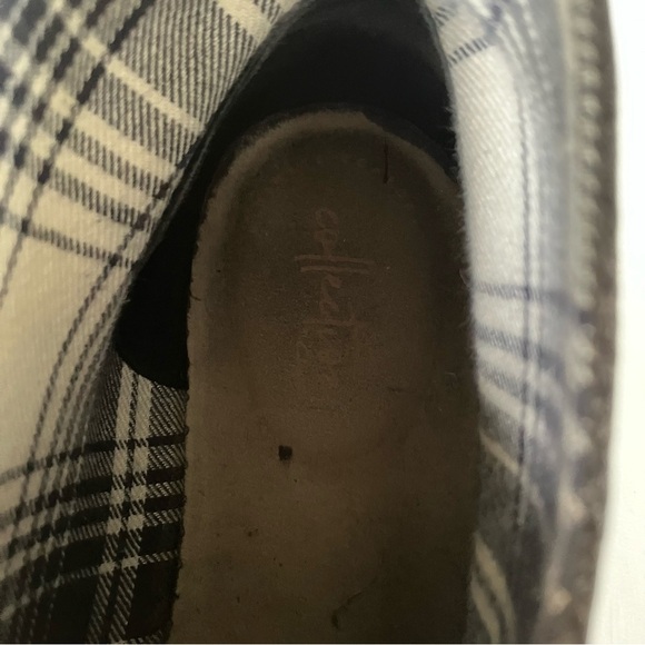 Clarks Bushacre II Chukka Boots 10.5 M Gray suede Lace Up Ankle - Picture 5 of 7